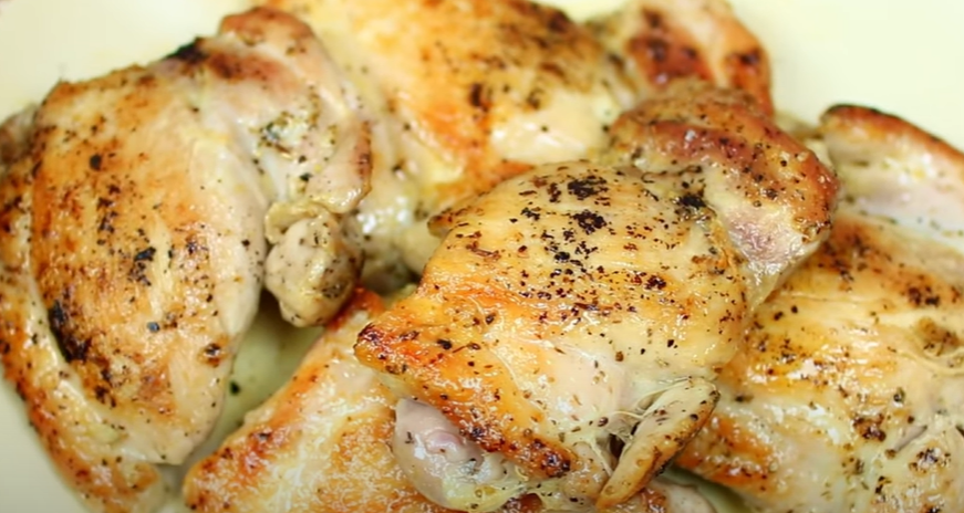 Chicken thigh parmesan recipe - Seared golden brown chicken